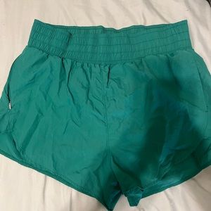 All in motion shorts